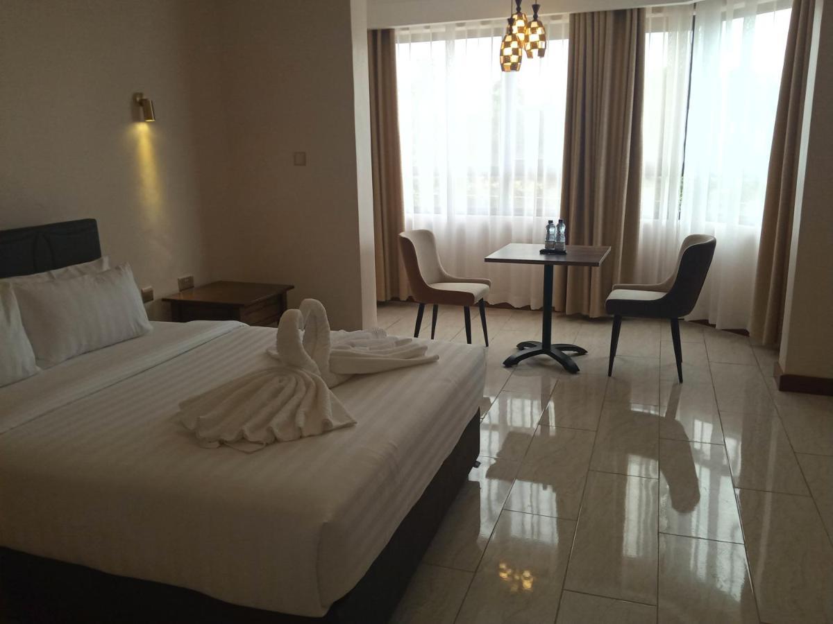Villa Grazia Luxury Hotel نيفاشا المظهر الخارجي الصورة